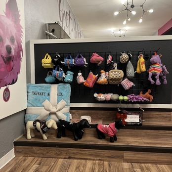 Bitches N Bubbles - Dog merchandise - Pet Groomers Near Me - Long Beach, California Bitches N Bubbles - Dog merchandise - Pet Groomers Near Me - Long Beach, California