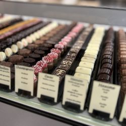 Chocolaterie Peter De Groote - Chocolates....