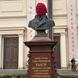 Maxim Gorki Theater - WtF! Heute mit roter Sturmhaube| Carl Friedrich Fasch | Maxim Gorki Theater