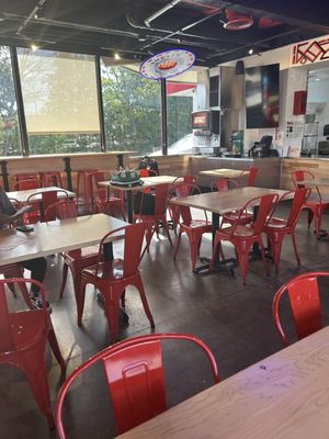 Dave's Hot Chicken by null