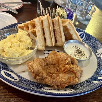 MoCo's Founding Farmers - Chicken & Waffles - New American Near Me - Potomac, Maryland MoCo's Founding Farmers - Chicken & Waffles - New American Near Me - Potomac, Maryland