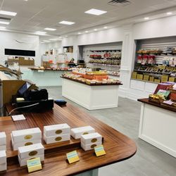 Cape Cod Chocolatier