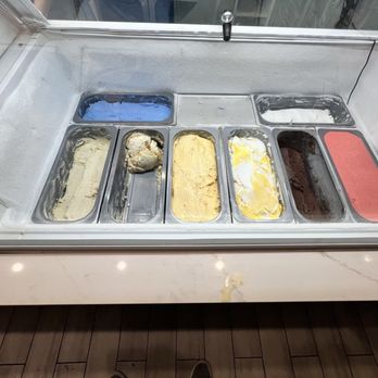 Sweet Republic - Ice Cream & Frozen Yogurt Near Me - Tempe, Arizona