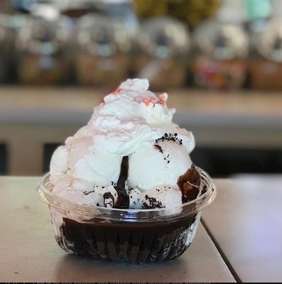 Egger's Ice Cream Parlor - Richmond Town by null