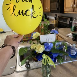 Sisters Flowers & Gifts