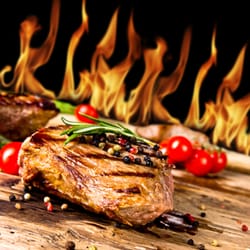 Pizza Taxi - gegrilltes Pfeffersteak mit Beilage nach Wahl