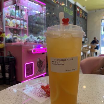 S7 Icy Bubble - Kailua - Sunrise surprise - Ice Cream & Frozen Yogurt Near Me - Kailua, Hawaii