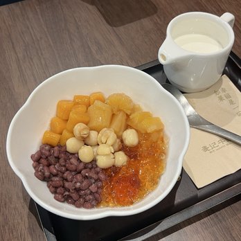 Makkee Dessert - Desserts Near Me - Rowland Heights, California