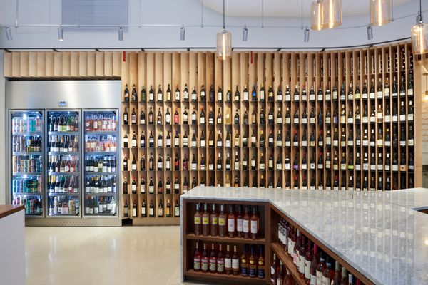 Georgie's Wine Bar (and Shop) by null