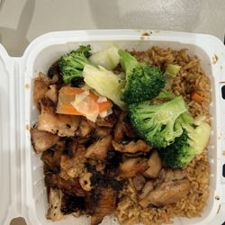 Yeung's Lotus Express - Bourbon chicken and veggies