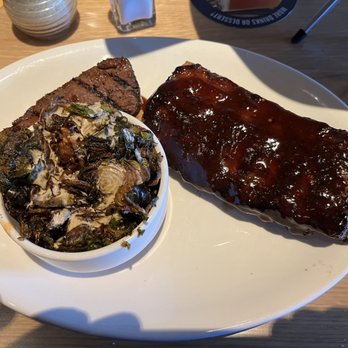 BJ's Restaurant & Brewhouse - Breweries Near Me - Goodyear, Arizona