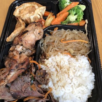 NabiQ Korean BBQ - Bento Combo of Chicken and Beef (4 stars - lots of meat piled on!) - Korean Near Me - Emeryville, California NabiQ Korean BBQ - Bento Combo of Chicken and Beef (4 stars - lots of meat piled on!) - Korean Near Me - Emeryville, California