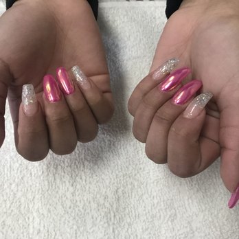 Bio Nails Spa - Nail Salons Near Me - Mississauga, Ontario