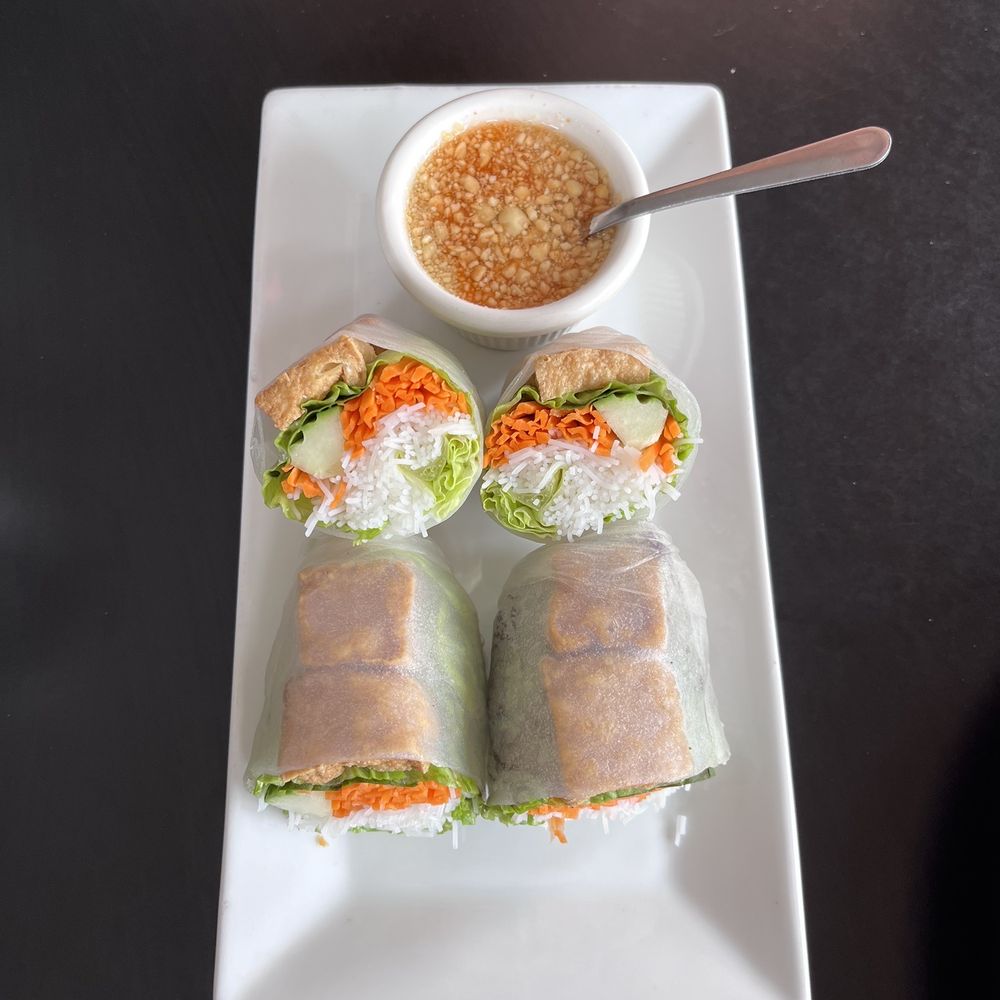 Summer rolls with fried tofu Summer rolls with fried tofu