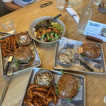 Pacific Catch - Wagyu cheeseburger, salmon sandwich and steak plate - Seafood Near Me - Tustin, California Pacific Catch - Wagyu cheeseburger, salmon sandwich and steak plate - Seafood Near Me - Tustin, California