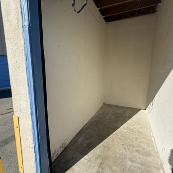 AAA Mini Storage - Clean weatherproof units of all sizes - Self Storage Near Me - Watsonville, California AAA Mini Storage - Clean weatherproof units of all sizes - Self Storage Near Me - Watsonville, California