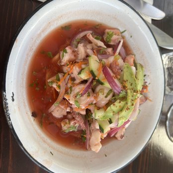 Bodega 8 - Tostada Ahogada - Steakhouses Near Me - Tijuana, BCN