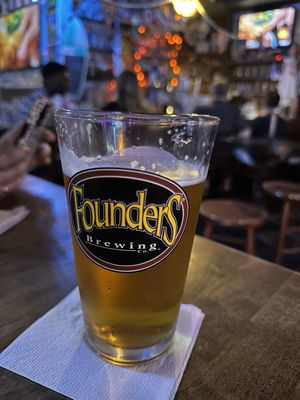 Lion's Head Tavern by null