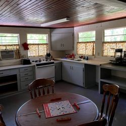 Arrowhead Cabins & Camping