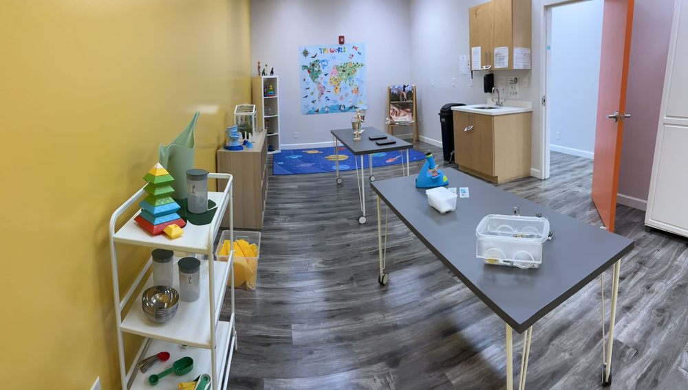 Hollywood Preschool - childcare center in Hollywood, FL