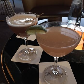Skyfall Panoramic Bar & Lounge - Low Visibility & Stop the Fox - Cocktail Bars Near Me - Las Vegas, Nevada Skyfall Panoramic Bar & Lounge - Low Visibility & Stop the Fox - Cocktail Bars Near Me - Las Vegas, Nevada