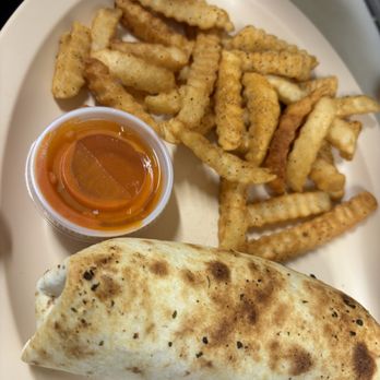 KJ's Quick Shop - Chicken wrap & Fries w Buffalo sauce - American Near Me - Lynn, Arkansas KJ's Quick Shop - Chicken wrap & Fries w Buffalo sauce - American Near Me - Lynn, Arkansas