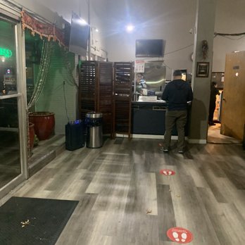 NAAN -N- CURRY - Updated March 2025 - 411 Photos & 1290 Reviews - 709 S