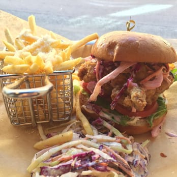 Supreme Burger - A very tasty chicken burger at my favorite burger spot! - Burgers Near Me - Solna, Alberta