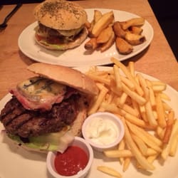 The Burger Joint - 6oz beef burger, blue cheese and grilled bacon with a side of fries, YES!!!!