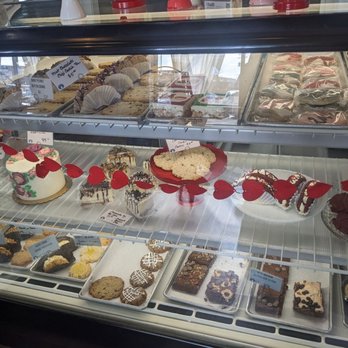 Homestead Kitchen - Artisan Cakery - The GOODIES - Custom Cakes Near Me - Westland, Michigan