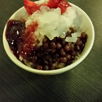 Feast Buffet - Shaved ice machine with a topping bar! - Buffets Near Me - Renton, Washington