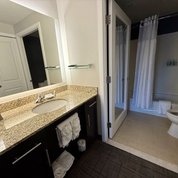 Residence Inn by Marriott Arlington Courthouse - Hotels Near Me - Arlington, Virginia Residence Inn by Marriott Arlington Courthouse - Hotels Near Me - Arlington, Virginia