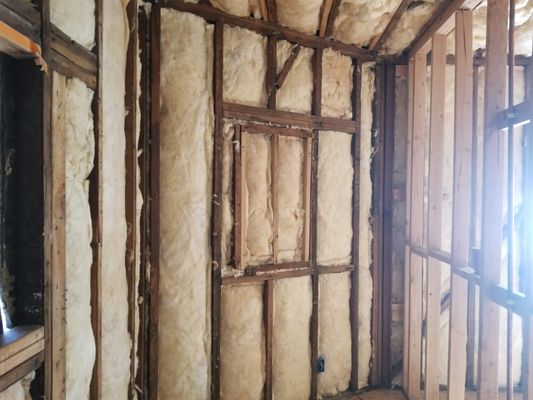Commercial Building Insulation Installation - If you are looking to make your home more energy-efficient, insulation is a great option. Using the proper insulation will provide you with better temperature control of your home. Maybe you are building a new home and are in need of installing insulation. We can help with this too. Either way, the insulation in your walls, attic, and crawl space will be the number one factor in providing your home with lower energy costs and proper temperature control.
When deciding on new insulation it can be very confusing. It may be difficult to know what to use. After all, there are so many different R-values and types of insulation. So which one do you choose? Here at The Attic Specialist, we can help you to understand what the best option is for your home. Commercial Building Insulation Installation - If you are looking to make your home more energy-efficient, insulation is a great option. Using the proper insulation will provide you with better temperature control of your home. Maybe you are building a new home and are in need of installing insulation. We can help with this too. Either way, the insulation in your walls, attic, and crawl space will be the number one factor in providing your home with lower energy costs and proper temperature control.
When deciding on new insulation it can be very confusing. It may be difficult to know what to use. After all, there are so many different R-values and types of insulation. So which one do you choose? Here at The Attic Specialist, we can help you to understand what the best option is for your home.