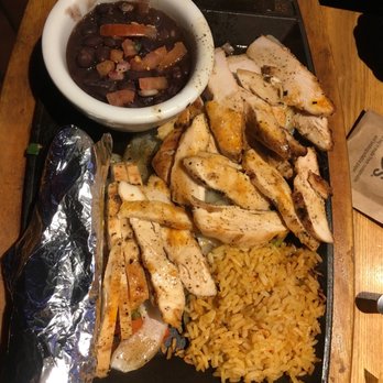 Chili's - Lunch Chicken Fajitas - Bars Near Me - North Olmsted, Ohio Chili's - Lunch Chicken Fajitas - Bars Near Me - North Olmsted, Ohio