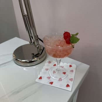 Zoe Nail Loft - Nail Salons Near Me - Mansfield, Texas