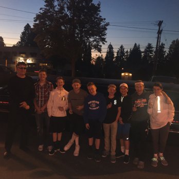 White Glove Limousines - Simon with his sunglasses!! - Limos Near Me - Bellevue, Washington White Glove Limousines - Simon with his sunglasses!! - Limos Near Me - Bellevue, Washington