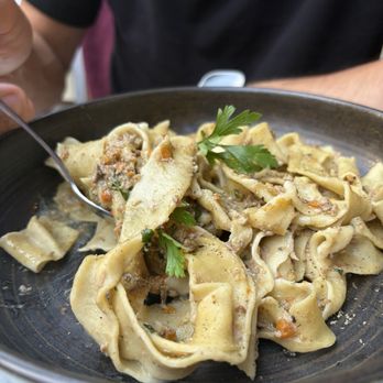 Della Santina's - Pappardelle con sugo - Italian Near Me - Sonoma, California