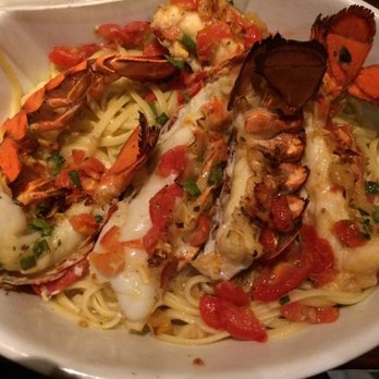 Red Lobster - The Maine lobster feast is a very filling entree and quiet enjoyable, as well as Seafood trio - Seafood Near Me - West Des Moines, Iowa