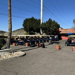 Plenty of carts. Plenty of carts.
