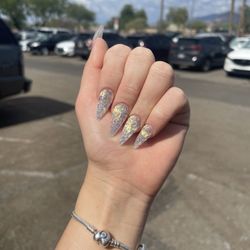 TN Nails