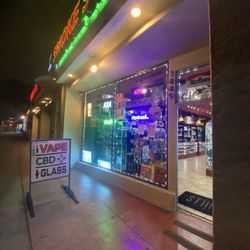 PB Tobacco Smoke Shop