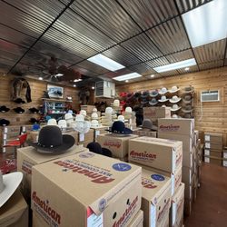 Shorty's Caboy Hattery