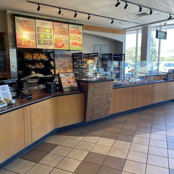 Panera Bread - Order area - Sandwiches Near Me - Valparaiso, Indiana