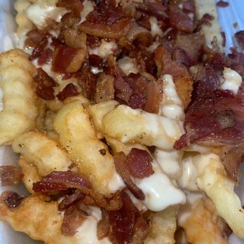 Notcha Mamas - Bacon cheese fries - Food Trucks Near Me - Atlanta, Georgia