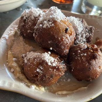 La Lucha - Seafood Near Me - Houston, Texas La Lucha - Seafood Near Me - Houston, Texas