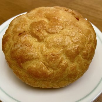 Green Wheat Field Bakery - Pineapple bun - Bakeries Near Me - San Gabriel, California Green Wheat Field Bakery - Pineapple bun - Bakeries Near Me - San Gabriel, California