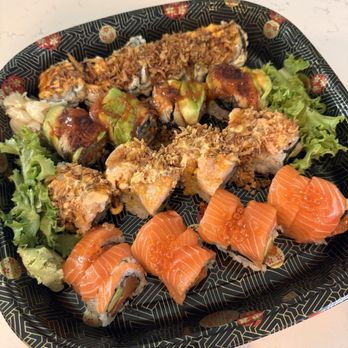 Sushifriends Hashi - Godzilla roll, Vegas roll, crazy yellowtail, salmon lover - Sushi Bars Near Me - Fairfax, Virginia Sushifriends Hashi - Godzilla roll, Vegas roll, crazy yellowtail, salmon lover - Sushi Bars Near Me - Fairfax, Virginia