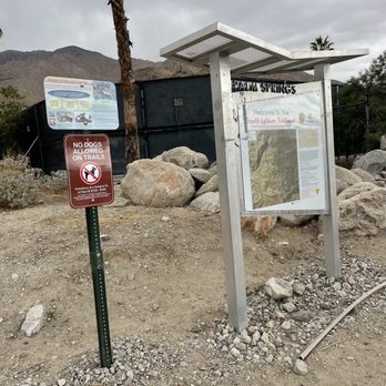 Lykken Trail - No dogs allowed sign - Hiking Near Me - Palm Springs, California Lykken Trail - No dogs allowed sign - Hiking Near Me - Palm Springs, California