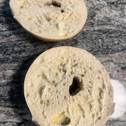 Pour Coffee & Bagel Company - Bagel, no thank you