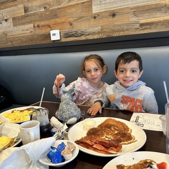 Broken Yolk Cafe - Yumminess! - Breakfast & Brunch Near Me - Orange, California Broken Yolk Cafe - Yumminess! - Breakfast & Brunch Near Me - Orange, California
